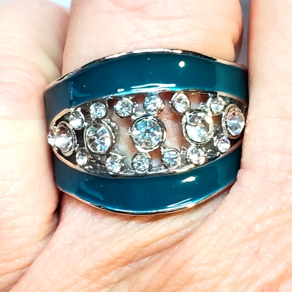 Teal & Crystal Ring NWOT - Picture 1 of 3
